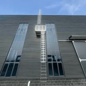 Steel Ladder with Safety Cage | Xiaofan Safety 6