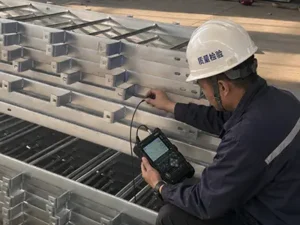 Steel Ladder with Safety Cage | Xiaofan Safety 17 Weld inspection for galvanized steel access ladders